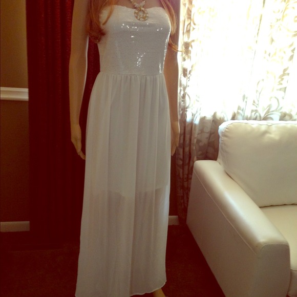 Long white maxi dress