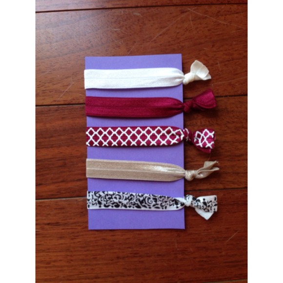 Accessories - 🎉HP🎉{Date Night} Hair Tie Set