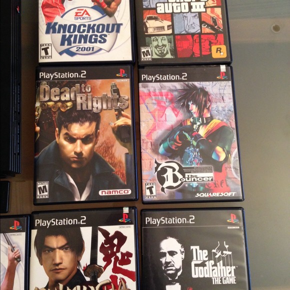 Sold Playstation 2 console, controller, 7 games - Picture 4 of 4