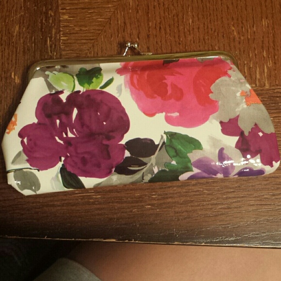 Mini clutches - Picture 2 of 4