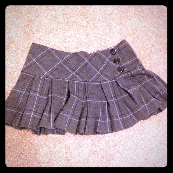 Plaid mini skirt.