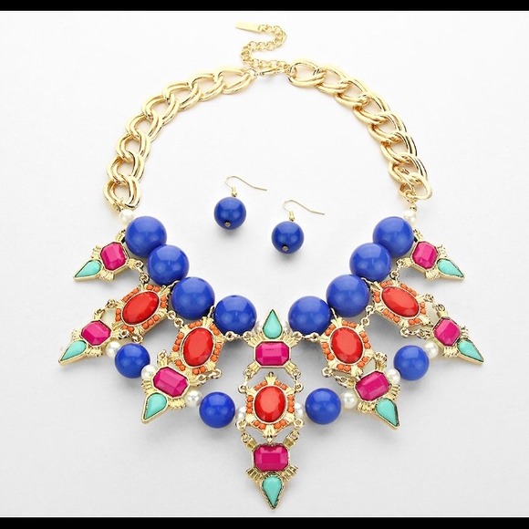 necklace - Picture 2 of 2