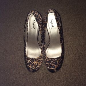 Leopard heels