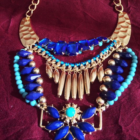 necklace - Picture 2 of 2
