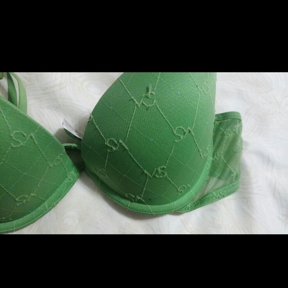 Victoria's Secret Sexy Little Things Push Up - Picture 2 of 4