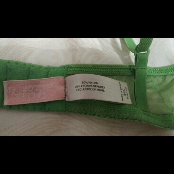 Victoria's Secret Sexy Little Things Push Up - Picture 3 of 4