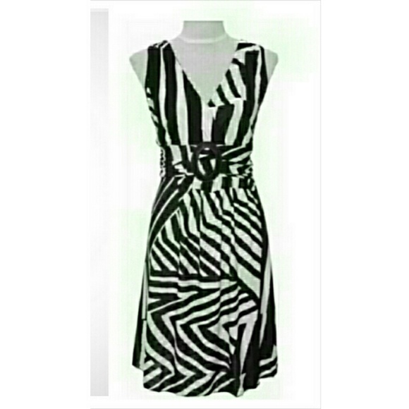 Surplice Black / White Buckle Dress