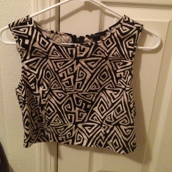 Forever 21 tribal crop too - Picture 1 of 2