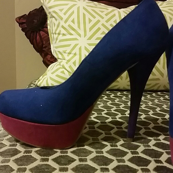 Multicolor pumps - Picture 3 of 4