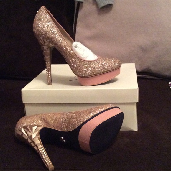 Rachel Roy glitter pump