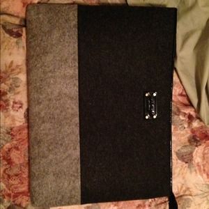 NWOT Kate Spade laptop case/sleeve