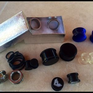 Plugs/earrings for Stretched ears