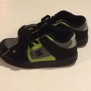 Toddler DC Shoes 💚
