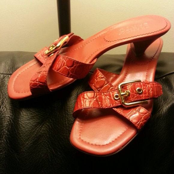 * SOLD*        FRANK SARTO Leather Alligator