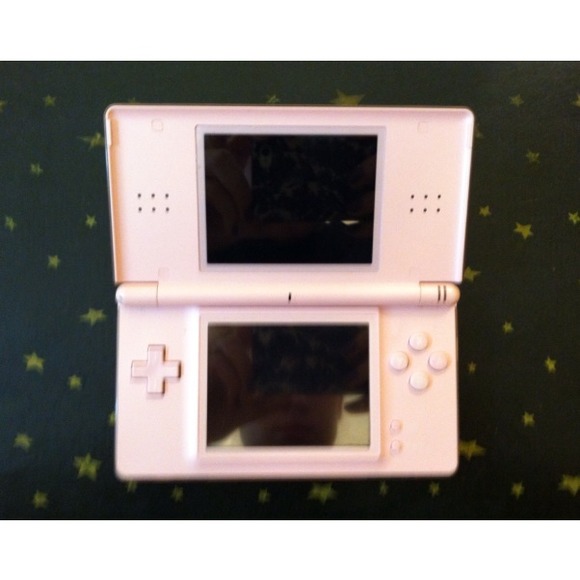 Pale pink Nintendo ds