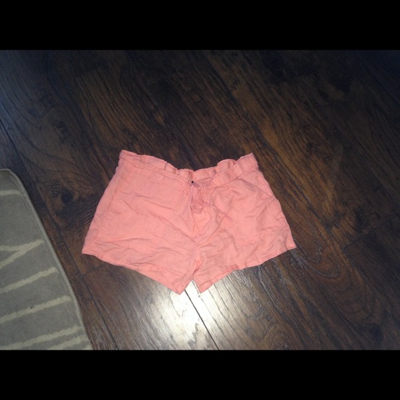 Valerie bertinelli peach shorties.