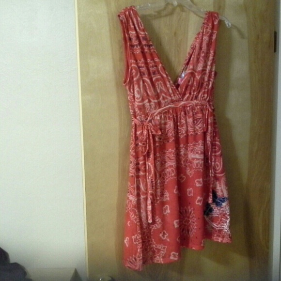 Red summer dress, easy care