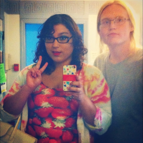 Meet your Seller~<3 drea - Picture 2 of 4