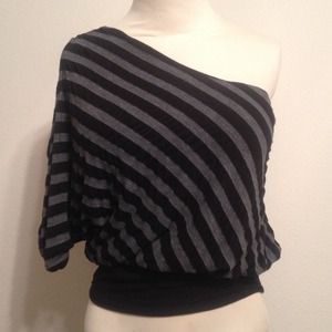 *Reduced!* Bebe black & grey one shoulder top