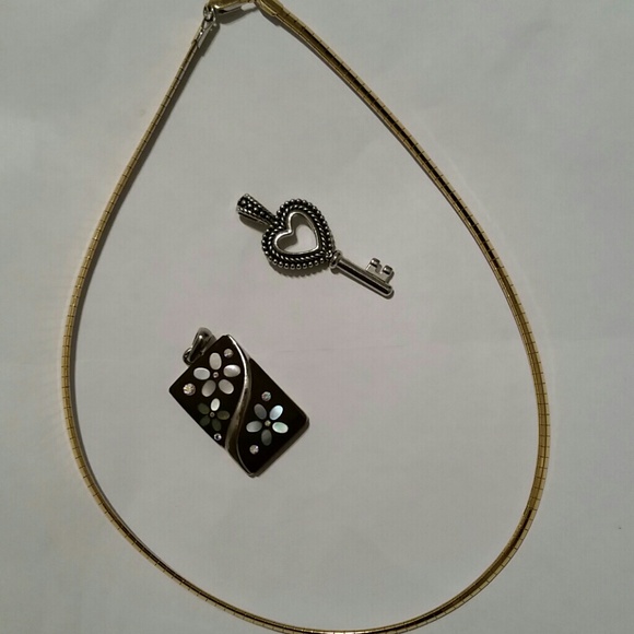 LiaSophia Trish with 2 slides