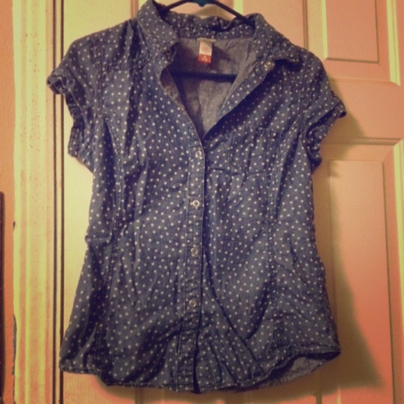 Cute and sexy country style no boundaries top