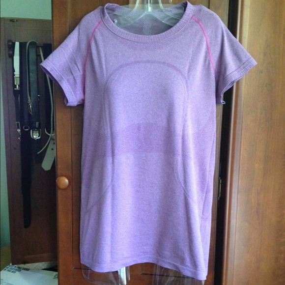 Bundle 2 Lulu shirts