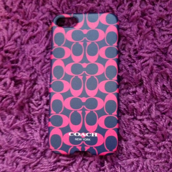 Coach Accessories - Coach Iphone 5 case