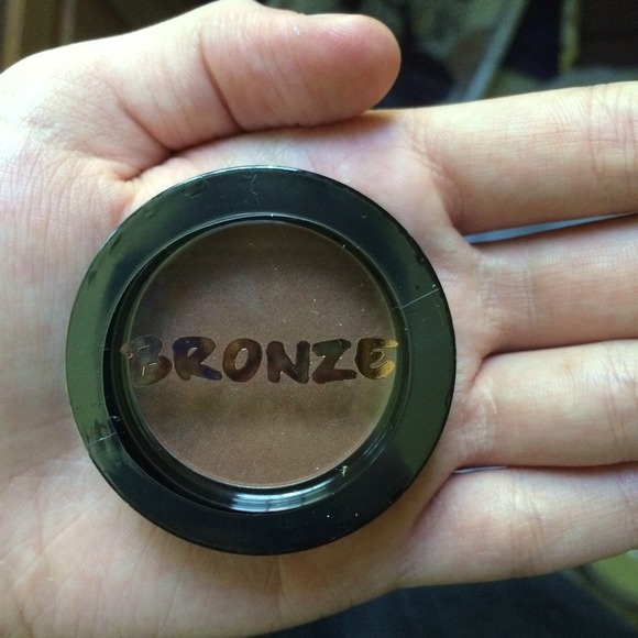 🔴ModelCo Bronzer UNOPENED - Picture 2 of 3