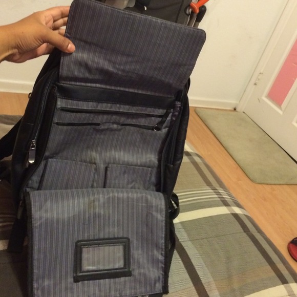 Leather book bag - Picture 3 of 4