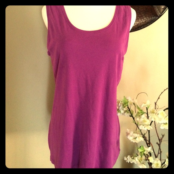 Tops - Basic tank top