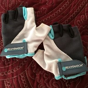 Rejuvenation Women's lifting gloves