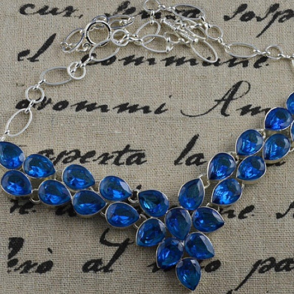 💎BLING💎 BIB STATEMENT NECKLACE  BLUE AND SILVER