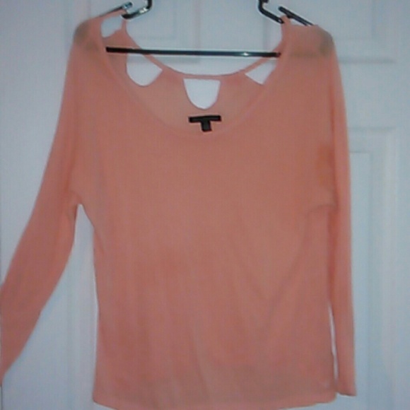 American Eagle Outfitters peach color long sleeve