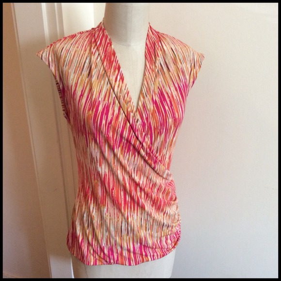 Vince Camuto Tops - Vince Camuto Sunshine Summer Top