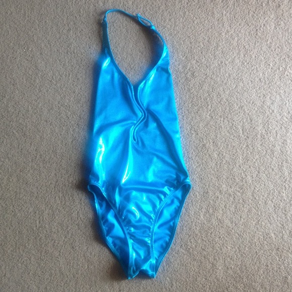 HALTER SWIMSUIT - Picture 3 of 4