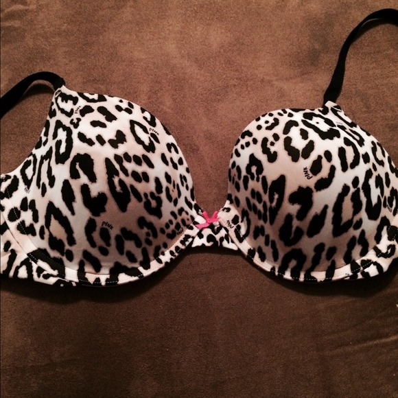 VS PINK bra
