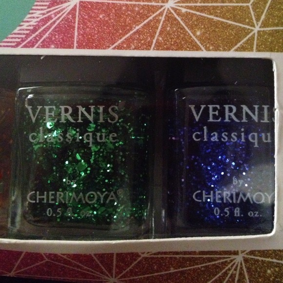 💅Cherimoya Set of 6💅VERNiS Classiq nail polishes - Picture 2 of 4