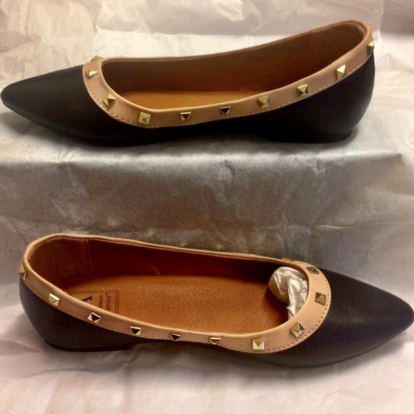 Black flats