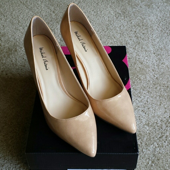 Michael Antonio nude patent pump
