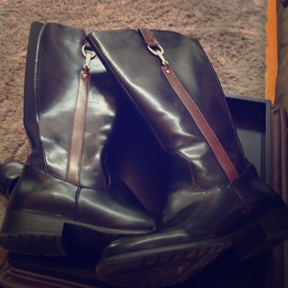 Boots, Faux Leather Black w/ Brown Trim.