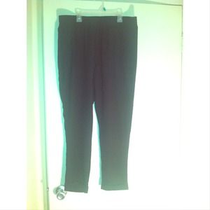 Gap Harem pants . NWT ! size m .