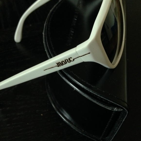 Marc Jacobs Sunglasses main image 4