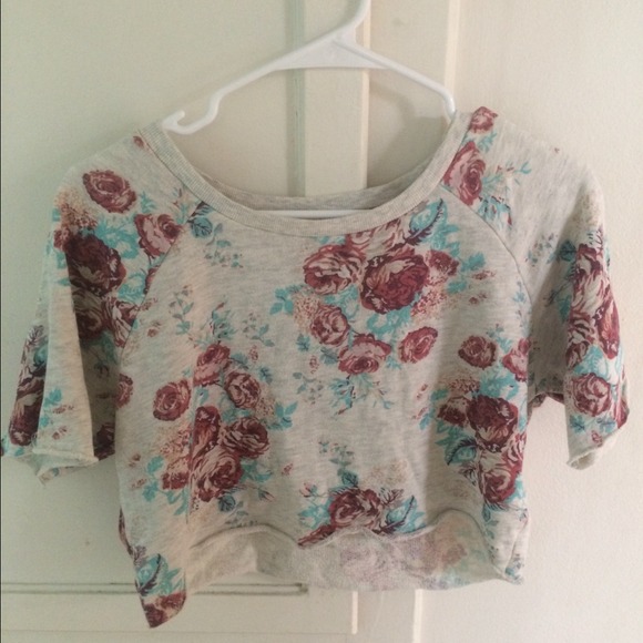 Flower cropped top
