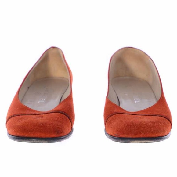 Chanel orange suede cap toe flats. 7B