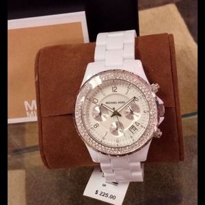 Micheal kors watch Nwt