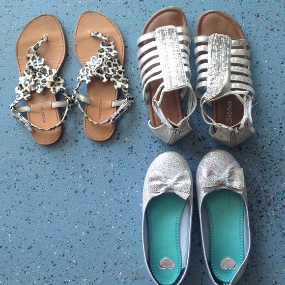 Lots of 3 Girls Sandals