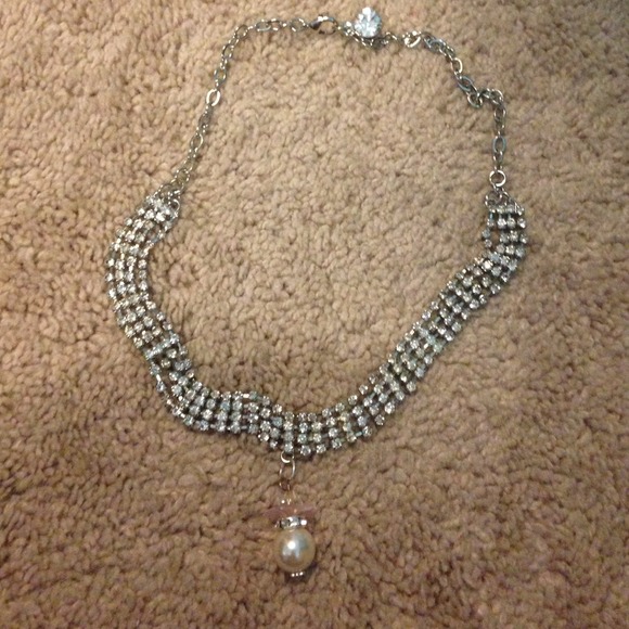 Necklace - Picture 1 of 1