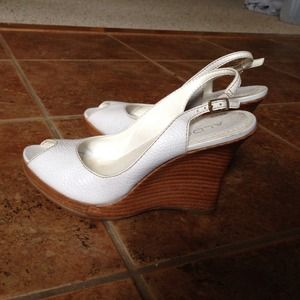 Aldo white wedges