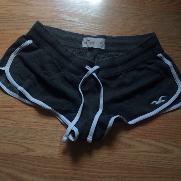 Cotton hollister shorts