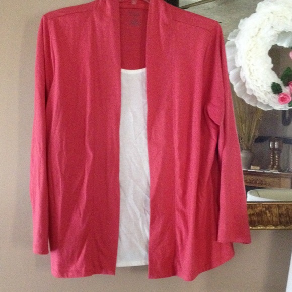 Coral color top